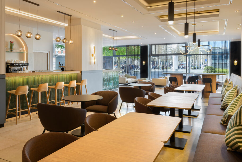 Hotel Barceló Dresden Newa 25 BDREN_BarMosaik87072LowResQHD